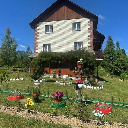 Guest house родинна оселя Slavske